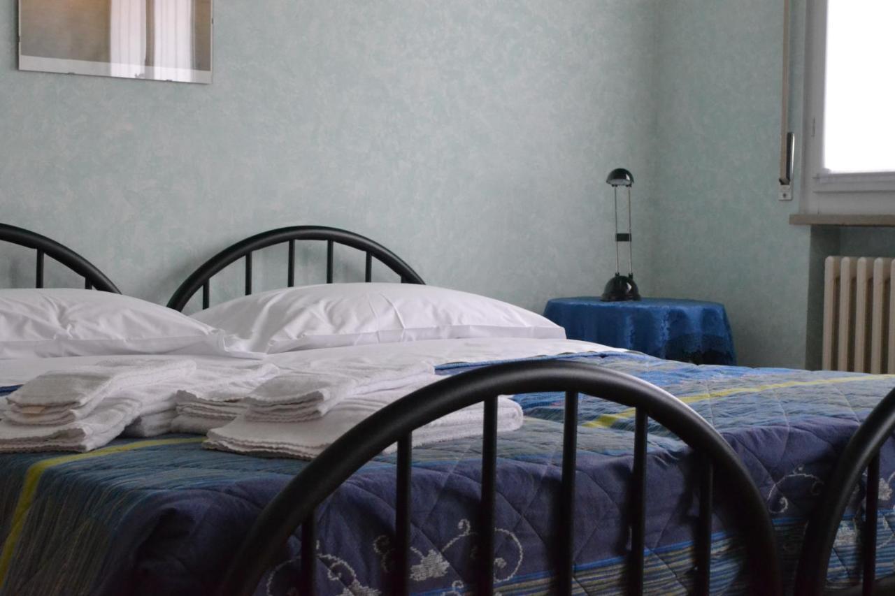La Buonanotte Bed & Breakfast Mantova Bagian luar foto